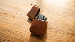 Hakiki Deri  Çakmak Kılıfı El Yapımı ( Zippo Tipi Benzinli Çakmak ile Birlikte)