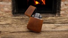 Hakiki Deri  Çakmak Kılıfı El Yapımı ( Zippo Tipi Benzinli Çakmak ile Birlikte)